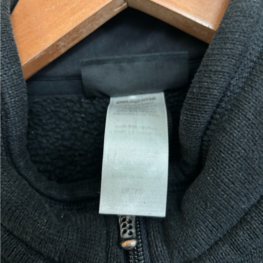 Patagonia Black Full-Zip Fleece Jacket | Y2K Gorpcore Outdoor Essential 2014 - Picture 4 of 11